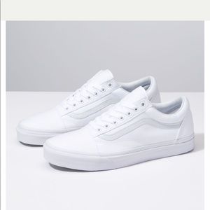 New in box- Vans Old Skool canvas sneaker